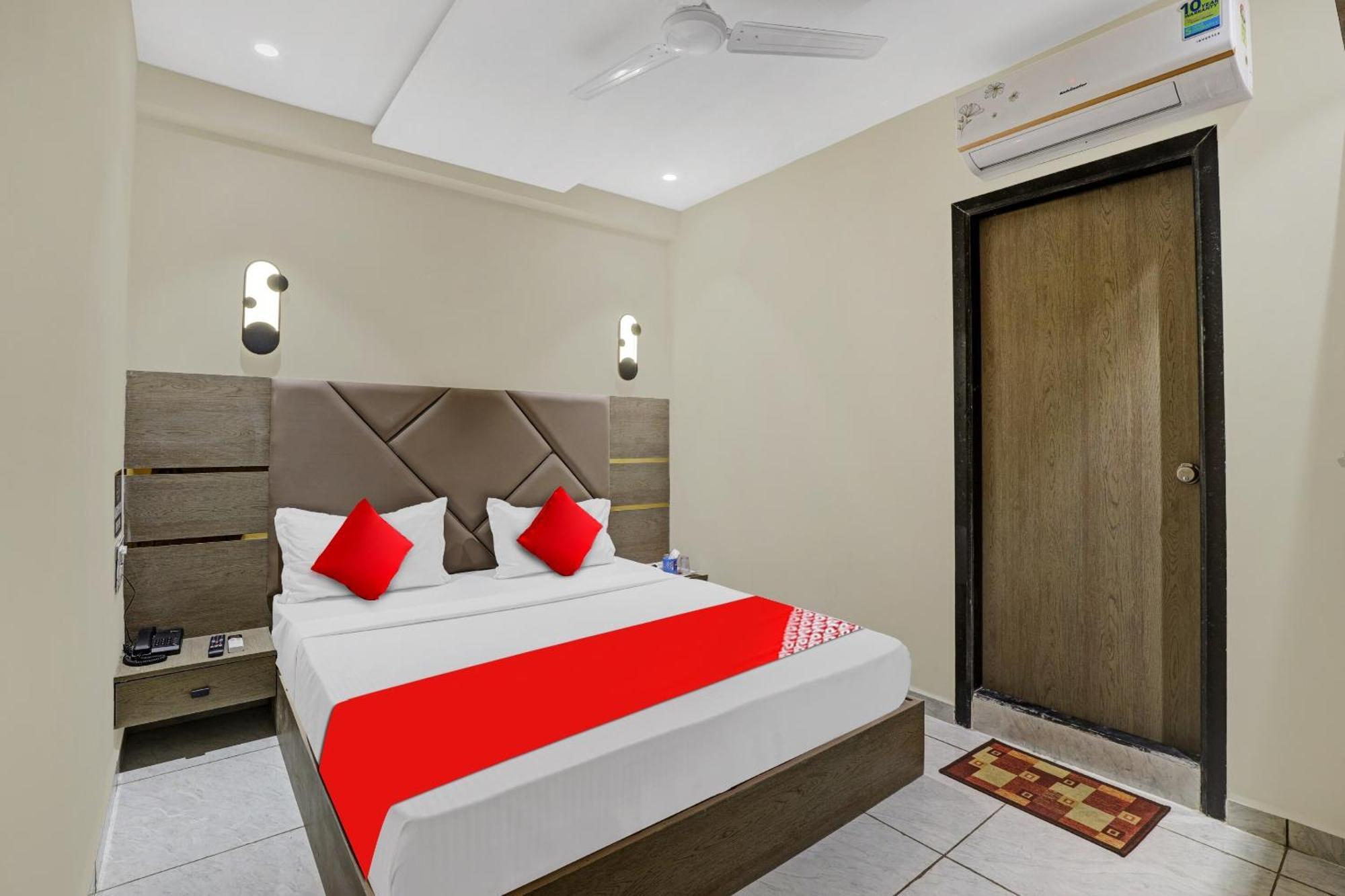 Hotel O Shree Palace Utrān 외부 사진